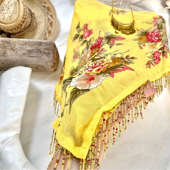 Sweet Gypsy Floral Coverup - Picture 6 of 12